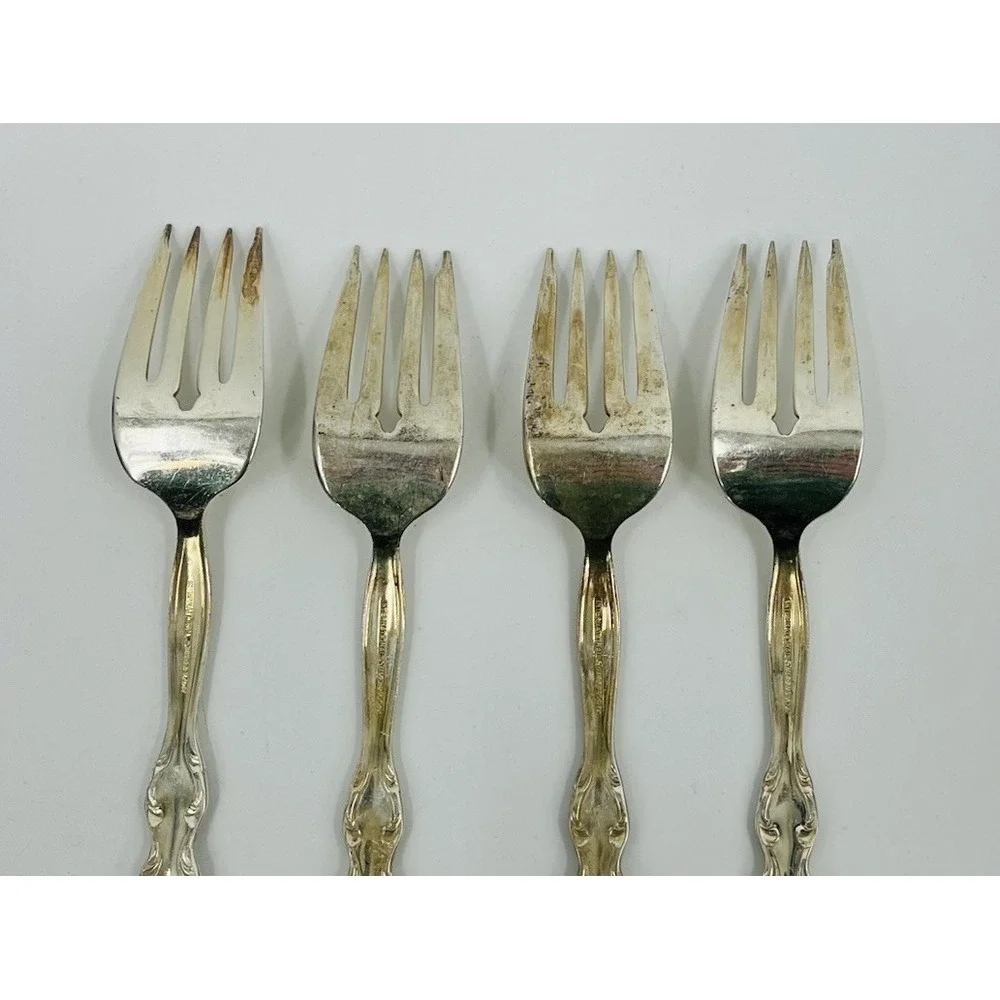 International Silver preowned tarnish